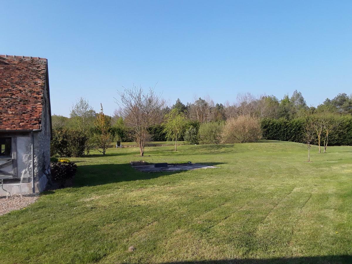 La Belvinière Chambres et table d'hôtes Tour-en-Sologne Exterior foto