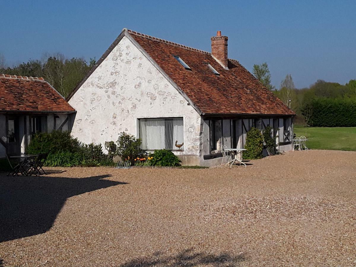 La Belvinière Chambres et table d'hôtes Tour-en-Sologne Exterior foto